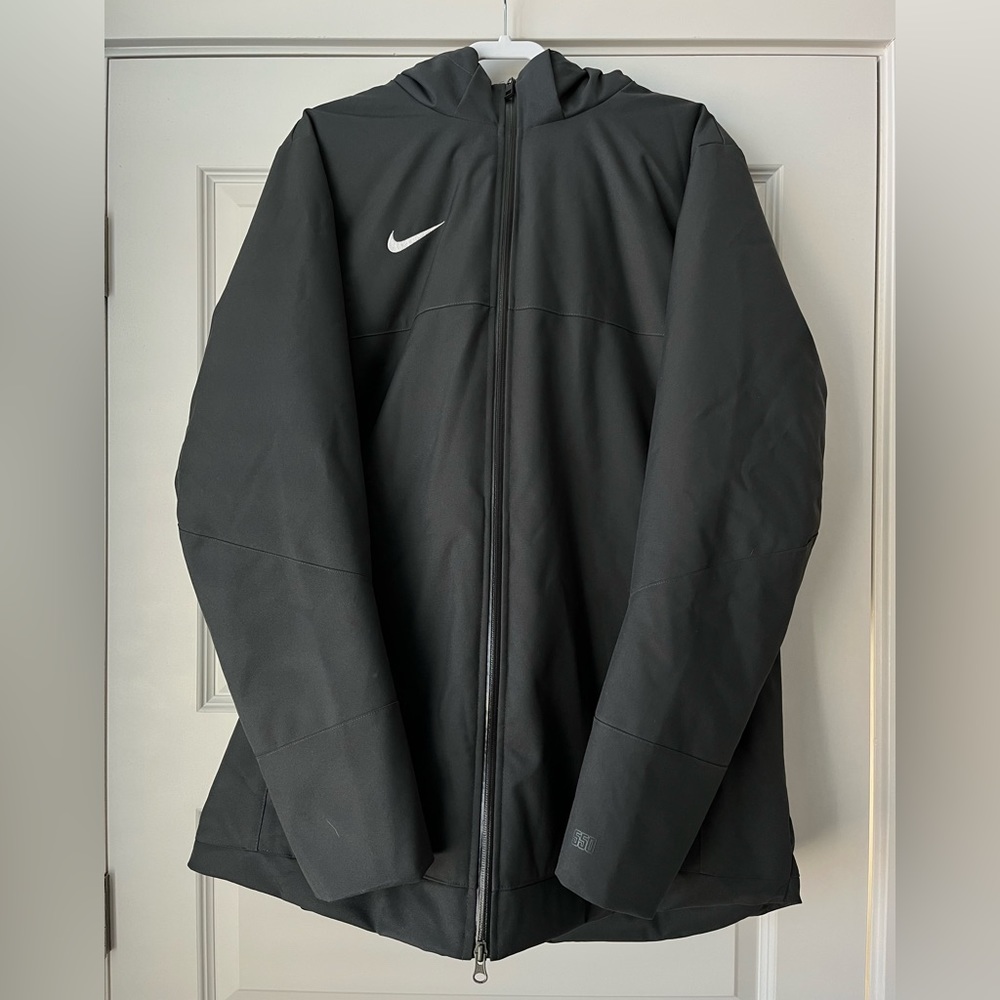 Nike dark grey thick winter coat (size: L)